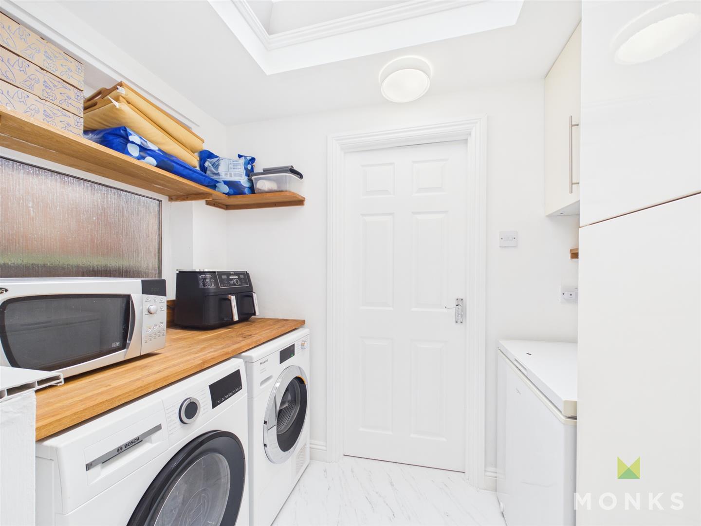 75 Glebelands, Shrewsbury, SY4 4JU For Sale